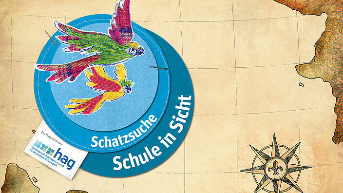 Schatzsuche-Logo von Schule in Sicht, Schatzkarte im Hintergrund